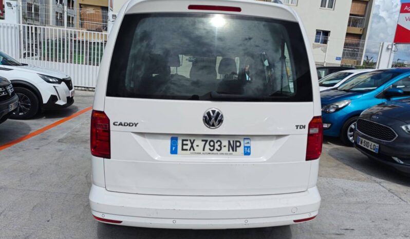 
								Volkswagen Caddy IV 2.0 TDI 102ch Beach complet									
