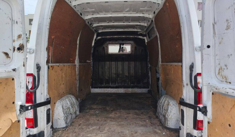 
								Renault Master complet									