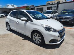 Peugeot 208  1.5 BlueHDi 100ch E6.c Active 5p